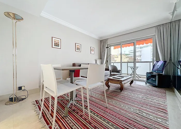 Intuition - 2 Personnes - Le Fragonard Apartamento